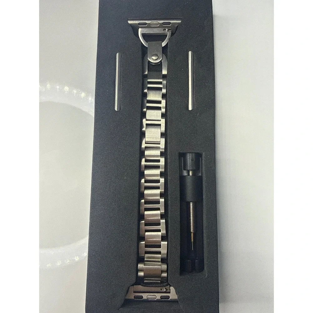 Posh Tech Avery Steel Apple Watch Band Silver Stainless Steel Link Bracelet
